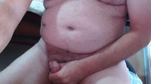 Snapshot of ozzieozzieoi chatting on March 2025 01:16:01 AM HairyolOz online show from March 2025 01:16:01 AM