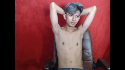 p1noytwink_xel online show from May 2026 10:53:02 AM