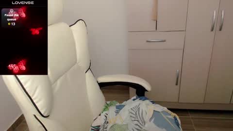 Jane online show from February 2025 11:24:02 PM