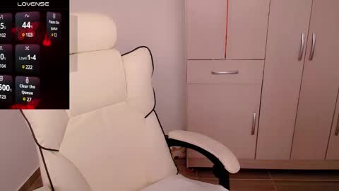 Jane online show from March 2025 07:07:02 PM