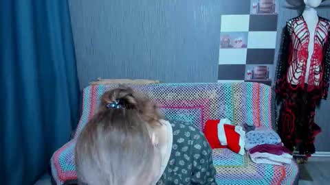 Ella online show from December 2025 07:34:01 AM