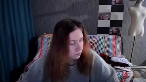 Ella online show from December 2025 12:56:02 PM