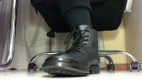 Snapshot of pablomenesssl chatting on January 2025 06:57:02 PM Pablo Meness online show from January 2025 06:57:02 PM