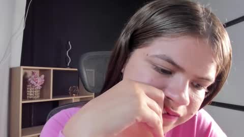 Paige online show from February 2025 06:29:02 PM