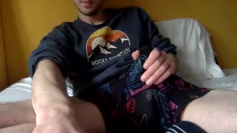 paintdude424 online show from February 2026 09:35:01 PM