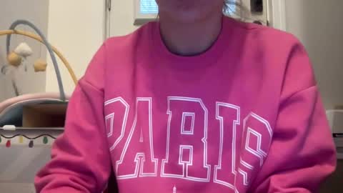 Snapshot of paisleysnowxo chatting on March 2025 09:03:02 PM paisleysnowxo online show from March 2025 09:03:02 PM