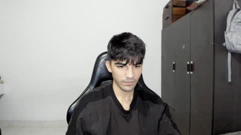 pakun_ online show from January 2025 12:37:02 AM