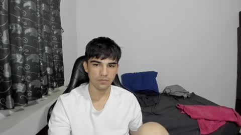 pakun_ online show from February 2025 02:06:01 AM