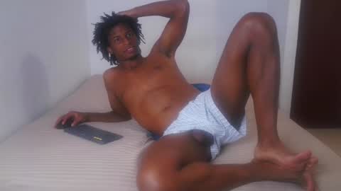 Snapshot of palax_bbc chatting on December 2024 10:43:01 PM palax_bbc online show from December 2024 10:43:01 PM