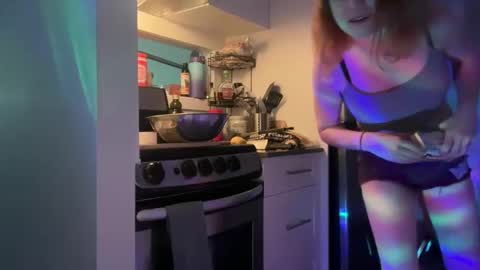 Snapshot of palebabe666 chatting on October 2025 07:39:01 AM Leeloo online show from October 2025 07:39:01 AM