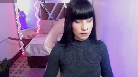 palmerfox_tay online show from January 2025 11:35:01 AM