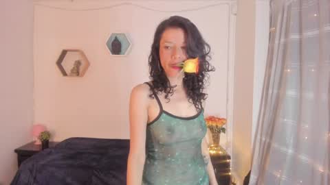 Snapshot of paloma_victory chatting on January 2025 08:54:01 PM Paloma online show from January 2025 08:54:01 PM