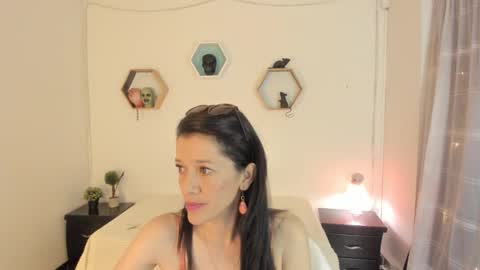 Snapshot of paloma_victory chatting on November 2025 08:55:01 PM Paloma online show from November 2025 08:55:01 PM