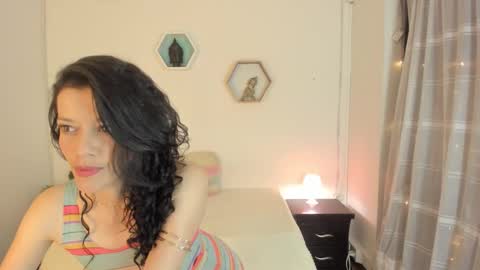 Snapshot of paloma_victory chatting on November 2025 09:43:02 PM Paloma online show from November 2025 09:43:02 PM