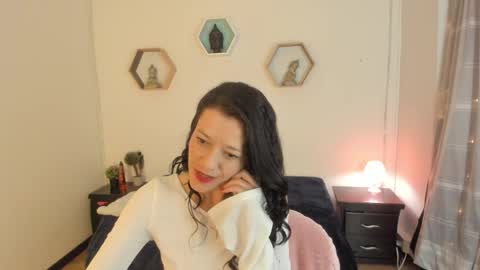 Snapshot of paloma_victory chatting on November 2025 09:39:01 PM Paloma online show from November 2025 09:39:01 PM