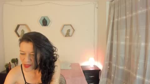 Snapshot of paloma_victory chatting on November 2025 09:06:01 PM Paloma online show from November 2025 09:06:01 PM