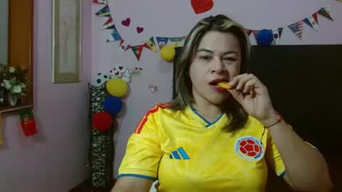Snapshot of pamela_echeverria chatting on June 2026 11:37:02 AM pamela_echeverria online show from June 2026 11:37:02 AM