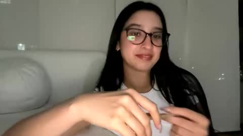 Snapshot of pamela_milleer chatting on January 2026 12:35:01 AM pamela_milleer online show from January 2026 12:35:01 AM