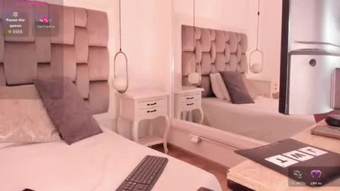 Snapshot of pamelamendez_ chatting on November 2025 03:39:01 AM Pamela online show from November 2025 03:39:01 AM