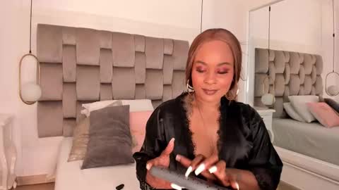 Snapshot of pamelamendez_ chatting on November 2025 03:54:01 AM Pamela online show from November 2025 03:54:01 AM