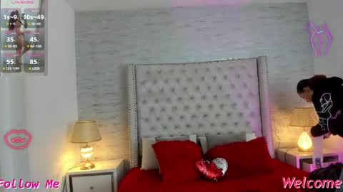 Snapshot of pamelamiler_ chatting on April 2026 10:28:02 AM TELL ME PAMELLA AND GIVE ME A GOOD GRADE ITS IMPORTANT online show from April 2026 10:28:02 AM