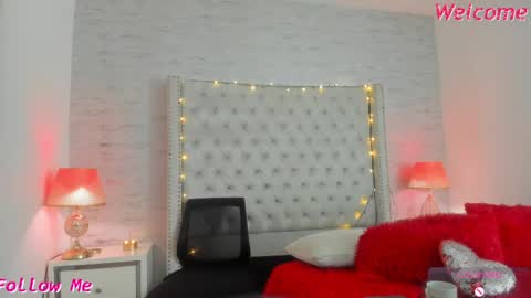 Snapshot of pamelamiler_ chatting on May 2026 06:05:01 PM TELL ME PAMELLA AND GIVE ME A GOOD GRADE ITS IMPORTANT online show from May 2026 06:05:01 PM