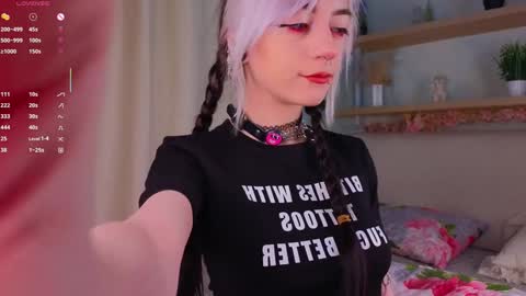 Diana online show from November 2025 03:12:02 PM