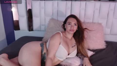 Pamela online show from January 2025 01:12:02 PM