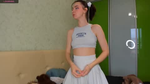 Sally online show from September 2025 02:15:02 AM
