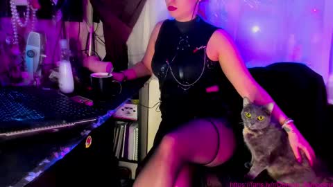 sissy Lilit online show from February 2025 12:43:01 AM