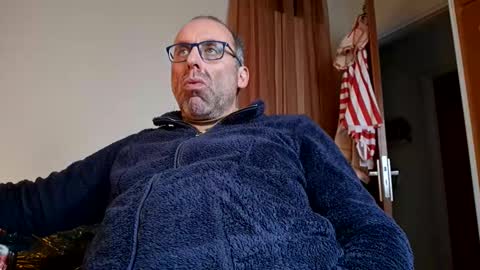 Snapshot of pansak1973 chatting on January 2025 09:25:02 AM pansak1973 online show from January 2025 09:25:02 AM