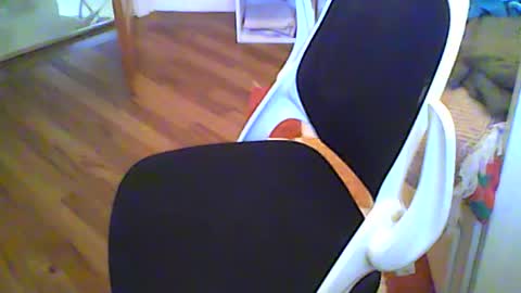 panton73 online show from July 2026 12:33:01 PM