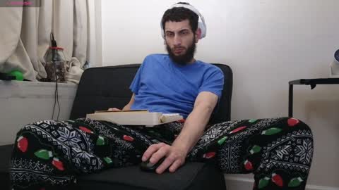 Snapshot of pantslesstraveler_plt chatting on December 2024 11:49:01 PM PantsLessTraveler online show from December 2024 11:49:01 PM