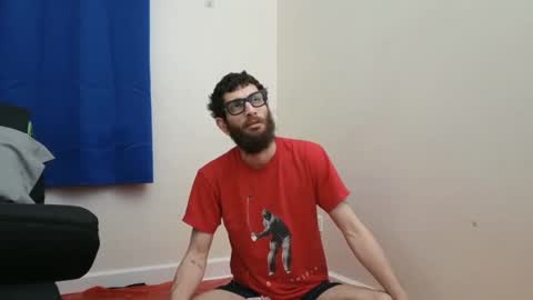 Snapshot of pantslesstraveler_plt chatting on February 2025 03:07:01 PM PantsLessTraveler online show from February 2025 03:07:01 PM