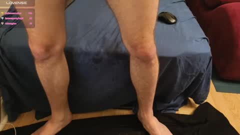 Snapshot of pantslesstraveler_plt chatting on March 2025 03:29:02 AM PantsLessTraveler online show from March 2025 03:29:02 AM