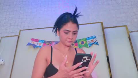 Paola  online show from July 2026 09:59:01 AM