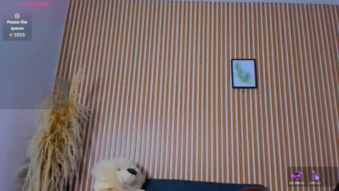 paola online show from February 2026 12:42:02 AM