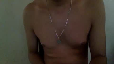 papy_dani33 online show from April 2026 02:31:01 PM