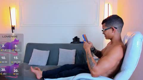 Ryan And Casper online show from February 2026 05:53:01 PM