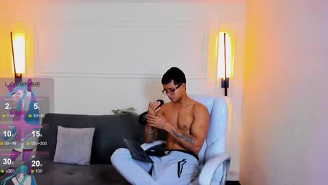 Ryan And Casper online show from March 2026 02:50:01 PM