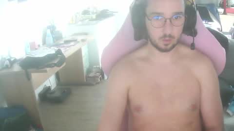 Snapshot of paradoxe91 chatting on June 2026 07:20:01 AM paradoxe91 online show from June 2026 07:20:01 AM