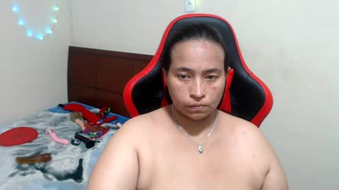 Snapshot of pareja_explosivasexx chatting on August 2026 08:11:01 PM Luna online show from August 2026 08:11:01 PM