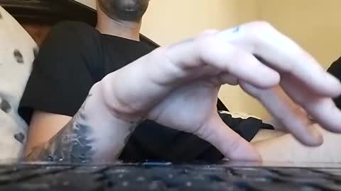 Snapshot of parejasexy02 chatting on February 2025 10:59:01 AM SEXYHOT19 online show from February 2025 10:59:01 AM