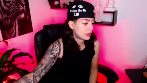 Paris D angelo online show from April 2026 02:26:02 AM