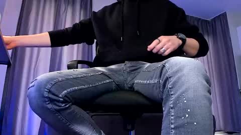 Paris online show from April 2026 09:14:01 AM