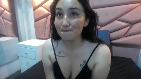 kitty online show from November 2025 07:56:01 PM