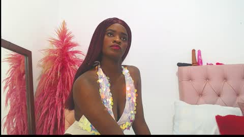 ParisAisha online show from November 2025 06:30:01 AM