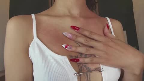 PARIS online show from February 2025 07:43:02 PM