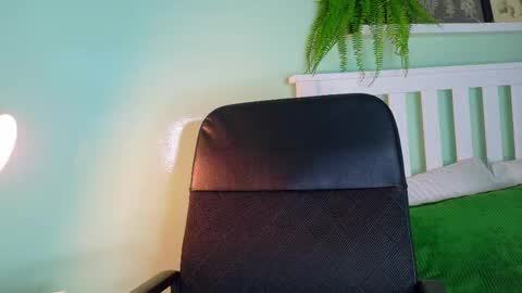 PARIS online show from November 2025 07:46:02 PM