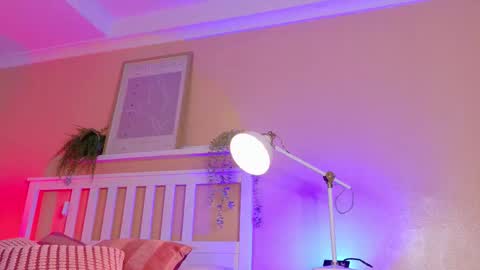 PARIS online show from February 2026 08:10:01 PM